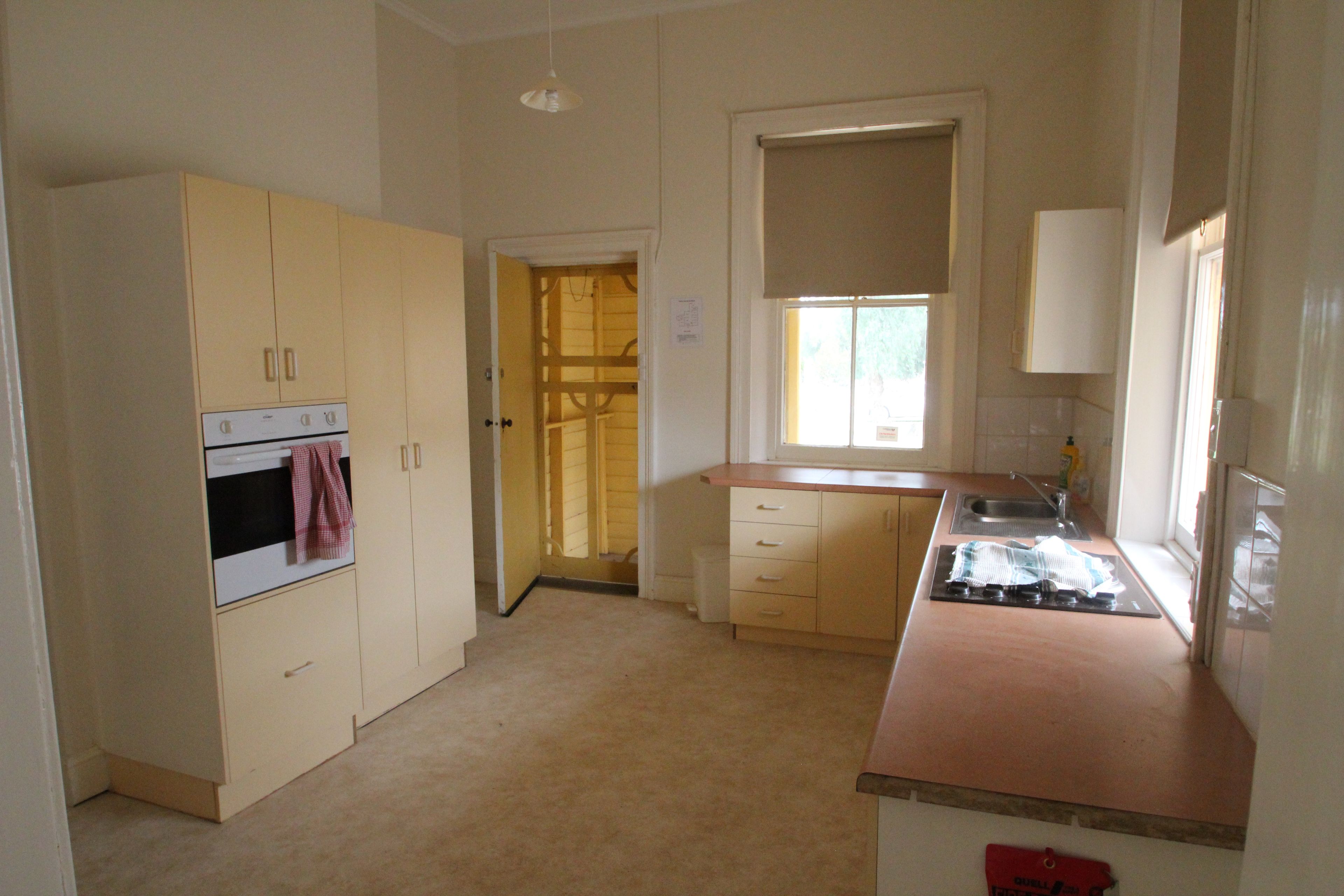 31 Helston Street, Burra, SA 5417