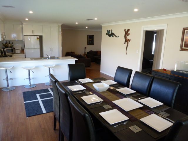 28 Mirrul Street, Wagga Wagga, NSW 2650