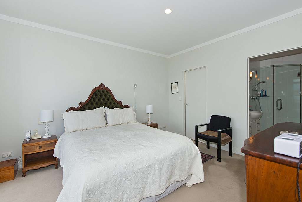 3C/36 James Cook Crescent photo 9