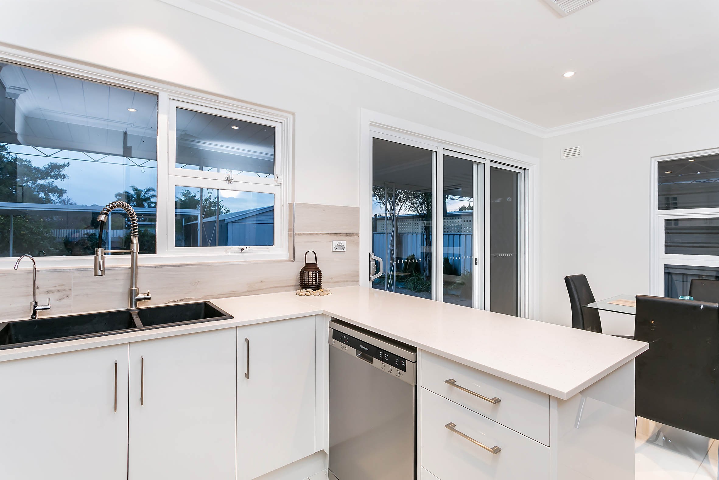 96 Strathfield Terrace, Largs North, SA 5016