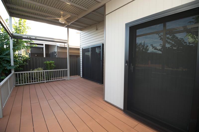 72 Mantaray Loop, Nickol, WA 6714