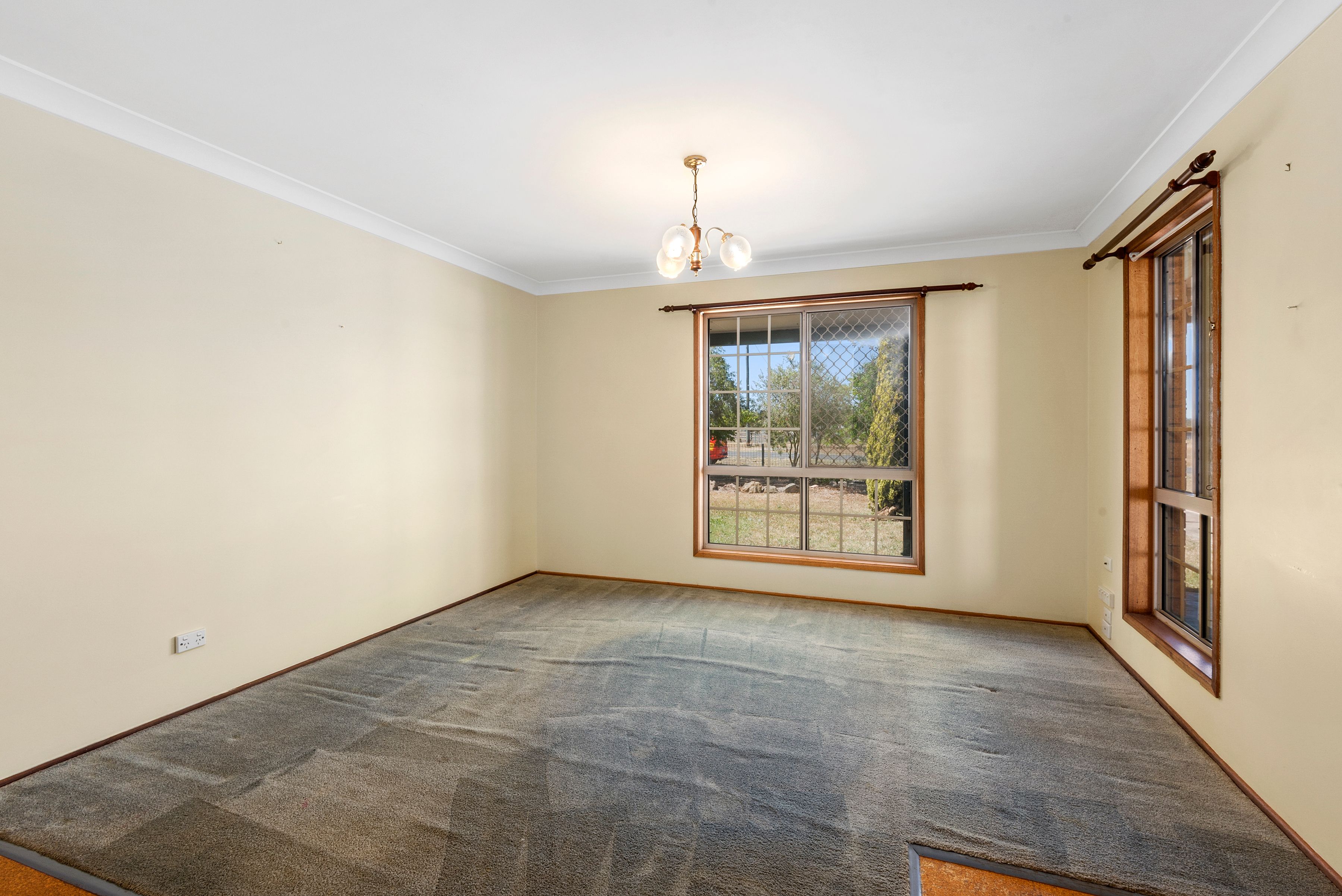 26 Creek Street, Cambooya, QLD 4358