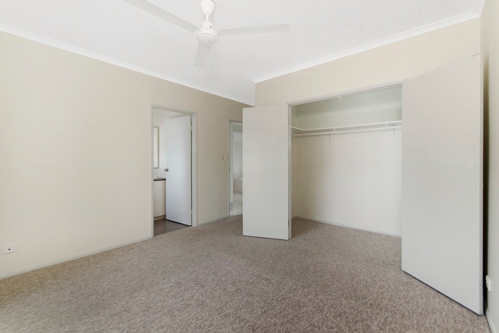 30 Timberlea Drive East, Bentley Park, QLD 4869