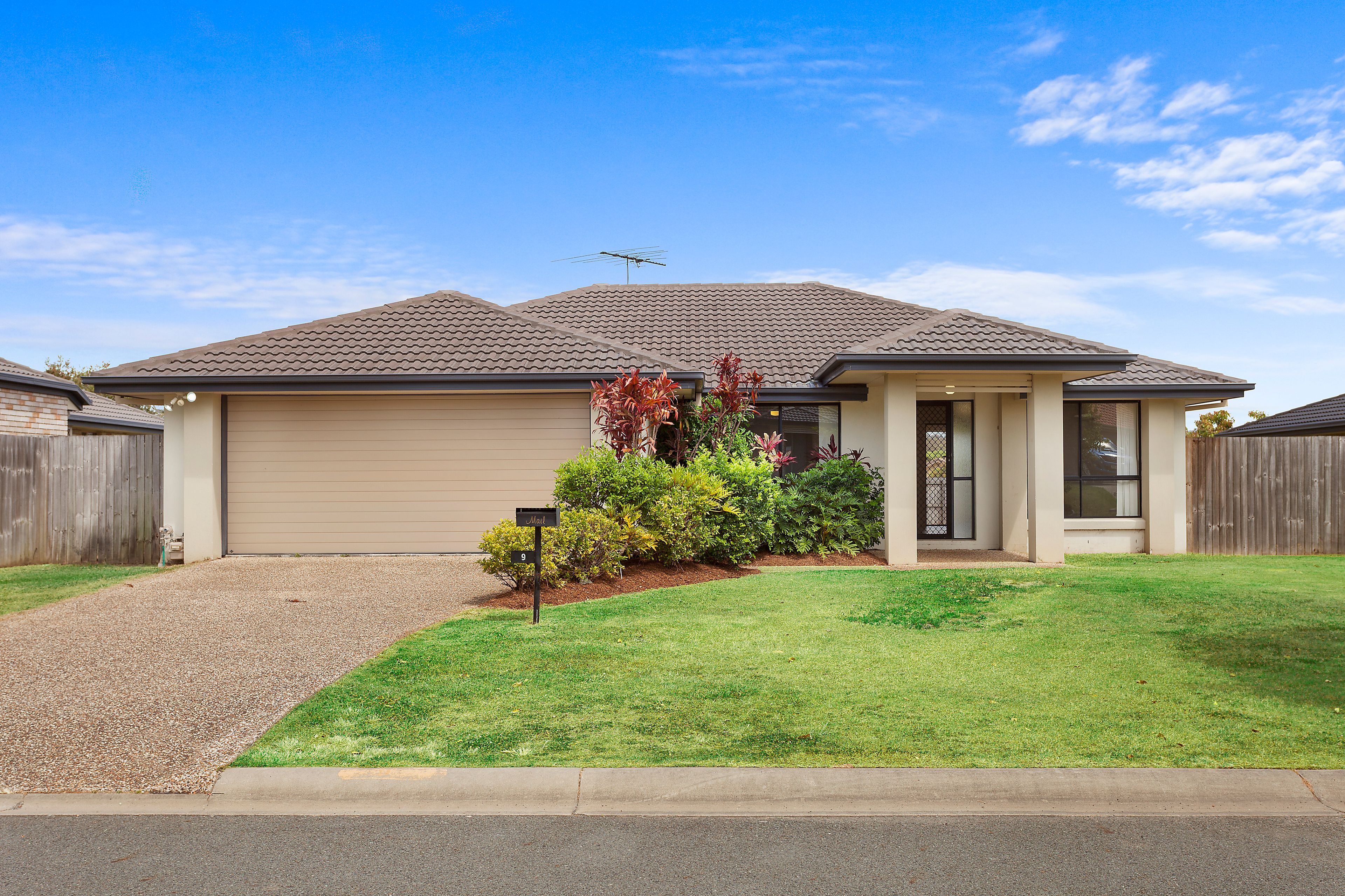 9 Mulberry Terrace, Pimpama QLD 4209