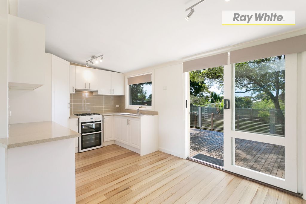 20 Elizabeth Avenue, Dromana, VIC 3936