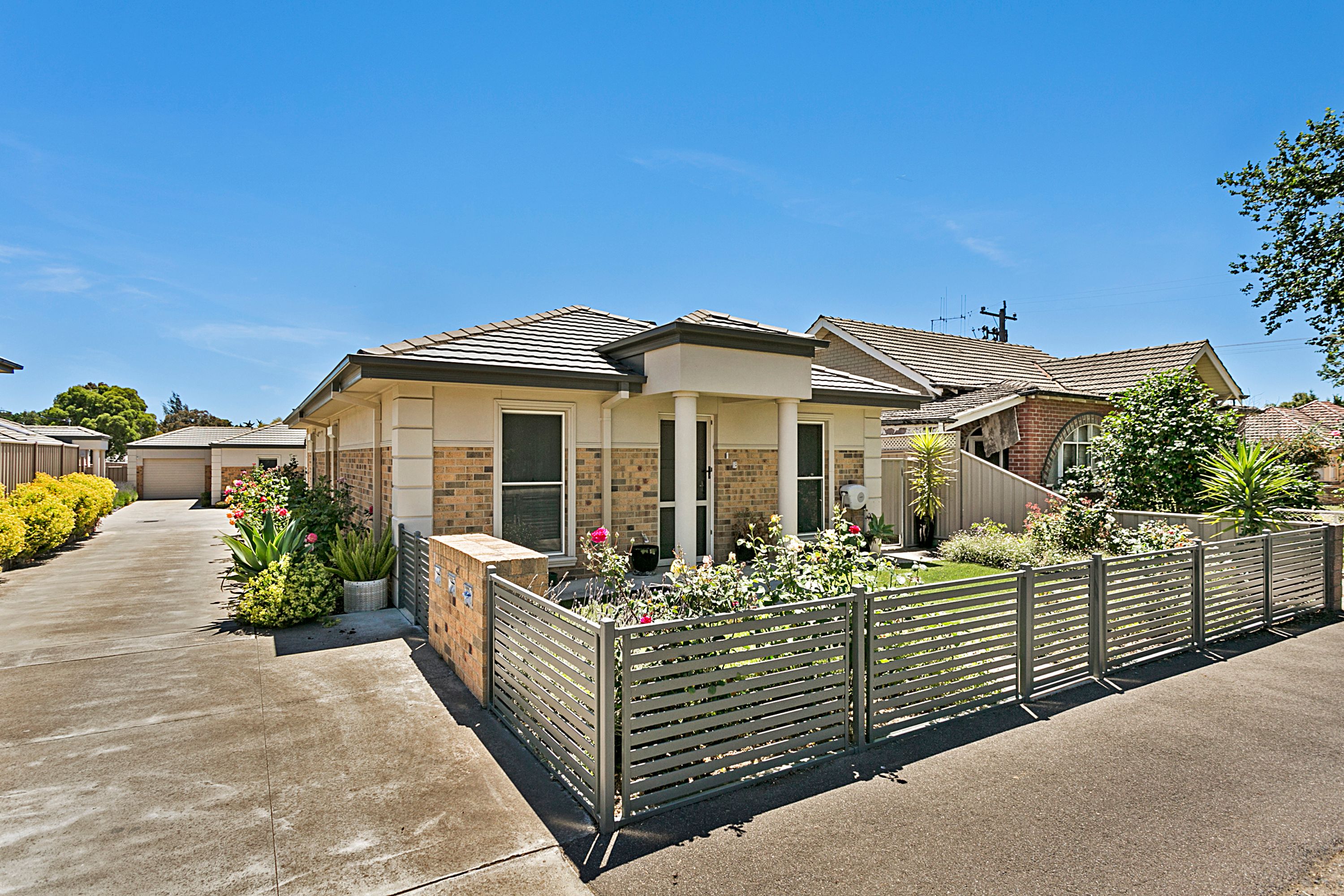 1/42 Sternberg Street, Kennington, VIC 3550