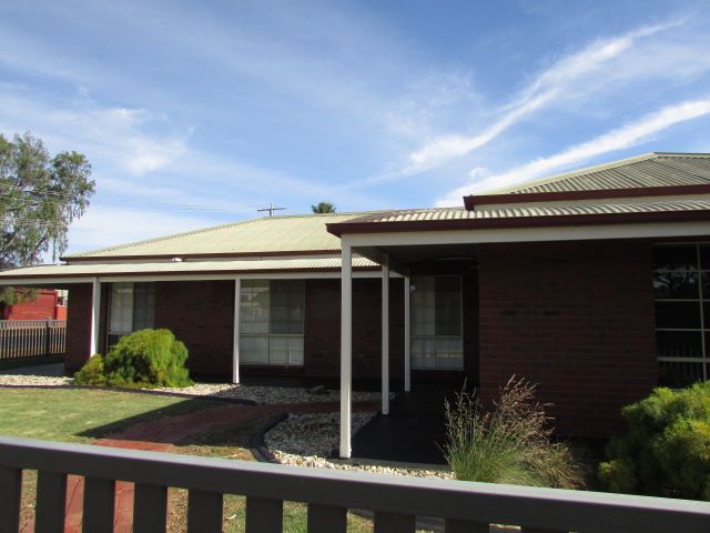 16 Elizabeth Street, Echuca, VIC 3564