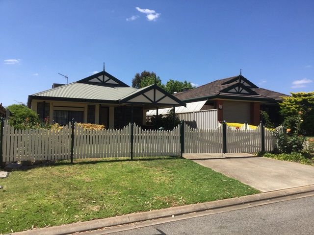 4 Jarrah Court, Craigmore, SA 5114