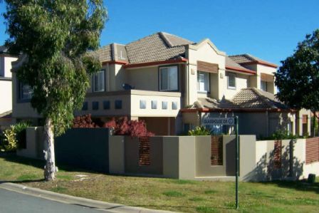 2/8 Hillridge Crescent, Varsity Lakes, QLD 4227