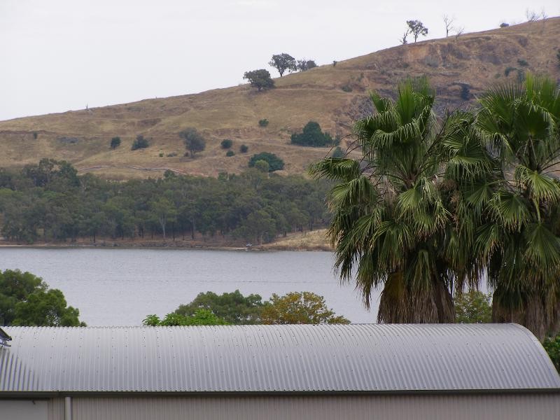 3b Elizabeth Crescent, Bellbridge, VIC 3691