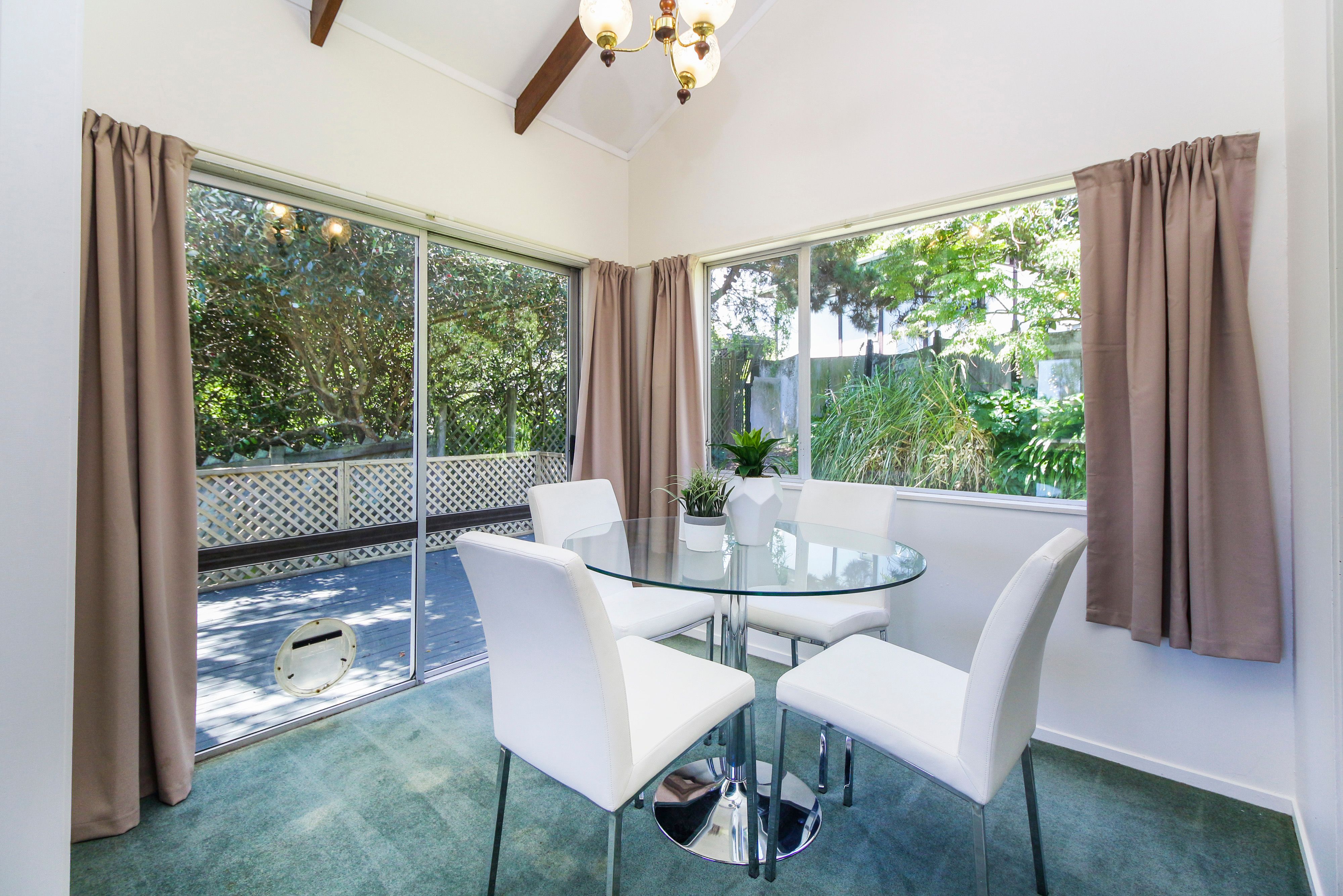 2-116 Prince Regent Drive, Half Moon Bay, Manukau City