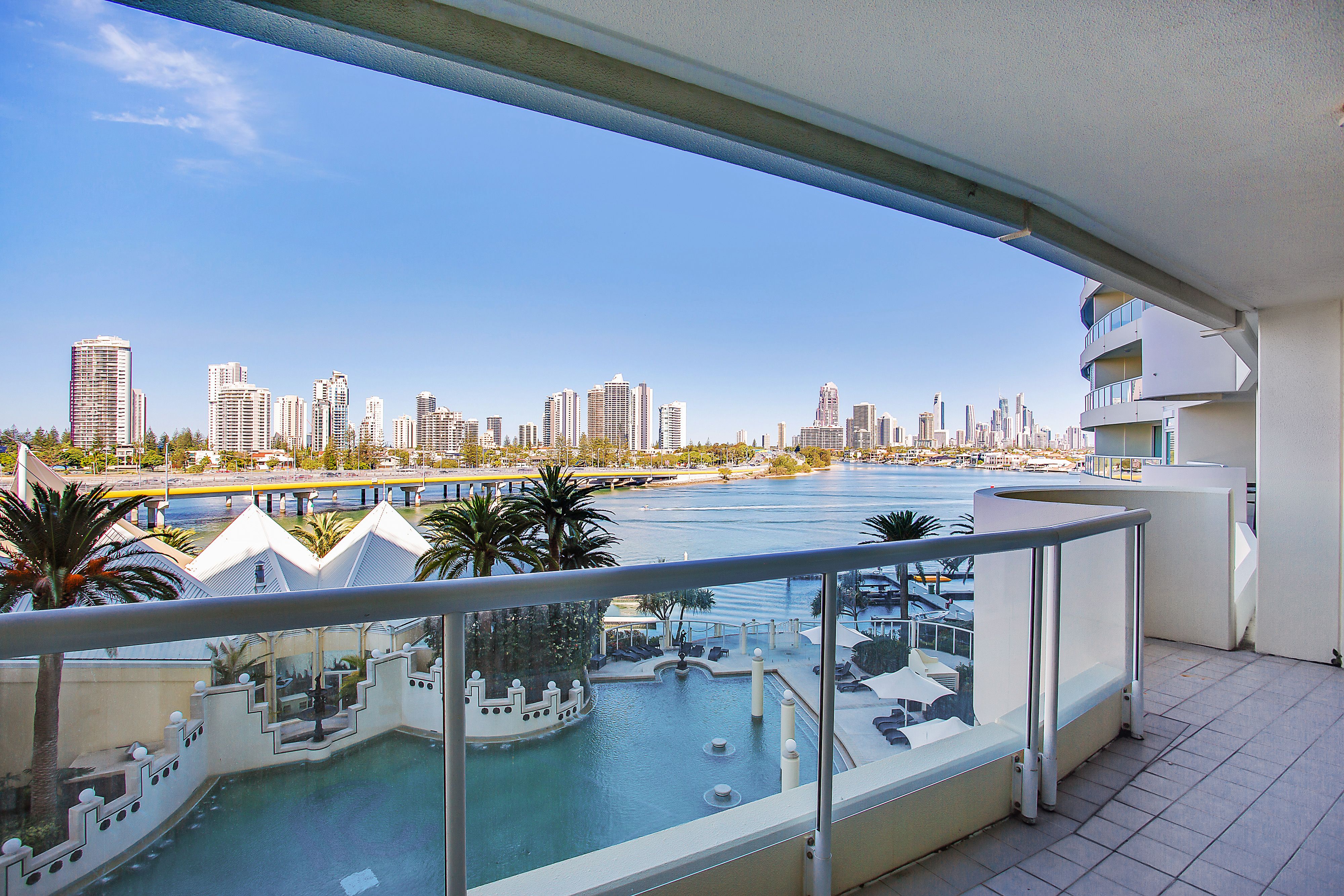 75 Brighton Parade, Southport QLD 4215