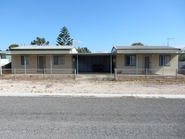 13 Horn Street, Port Clinton, SA 5570