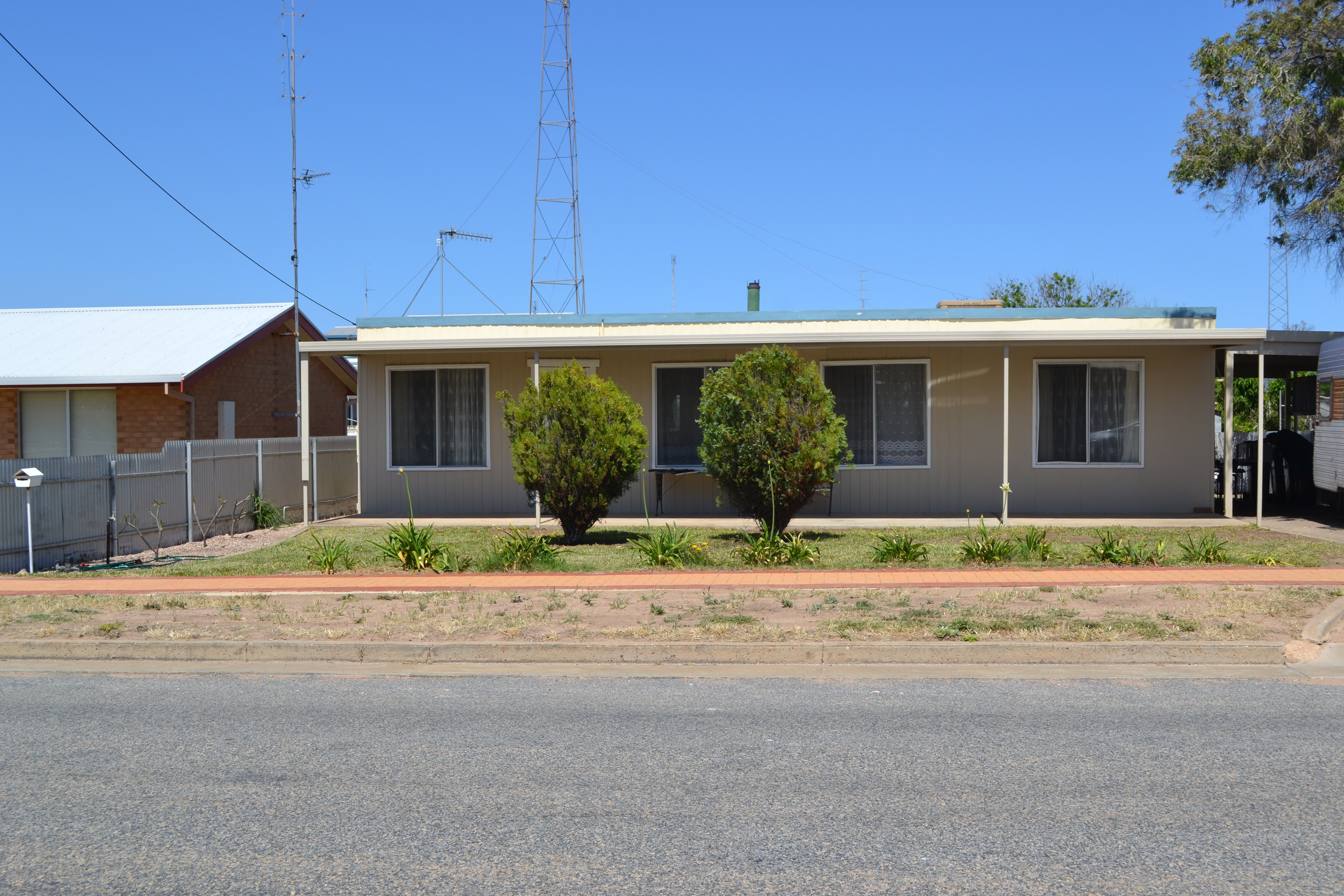 11 Clayton Drive, North Beach, SA 5556