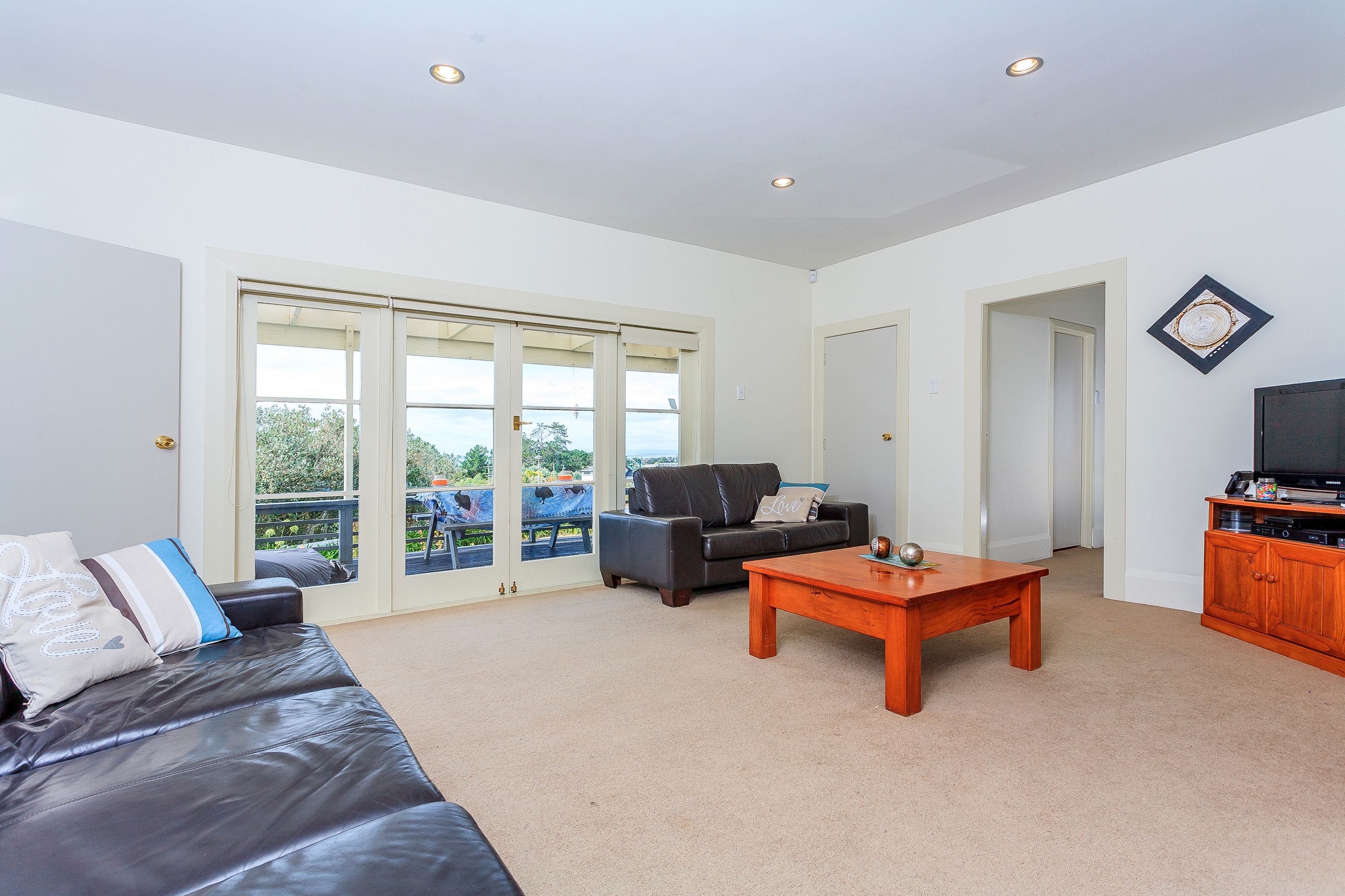 49 Lonely Track Road, Albany, North Shore City