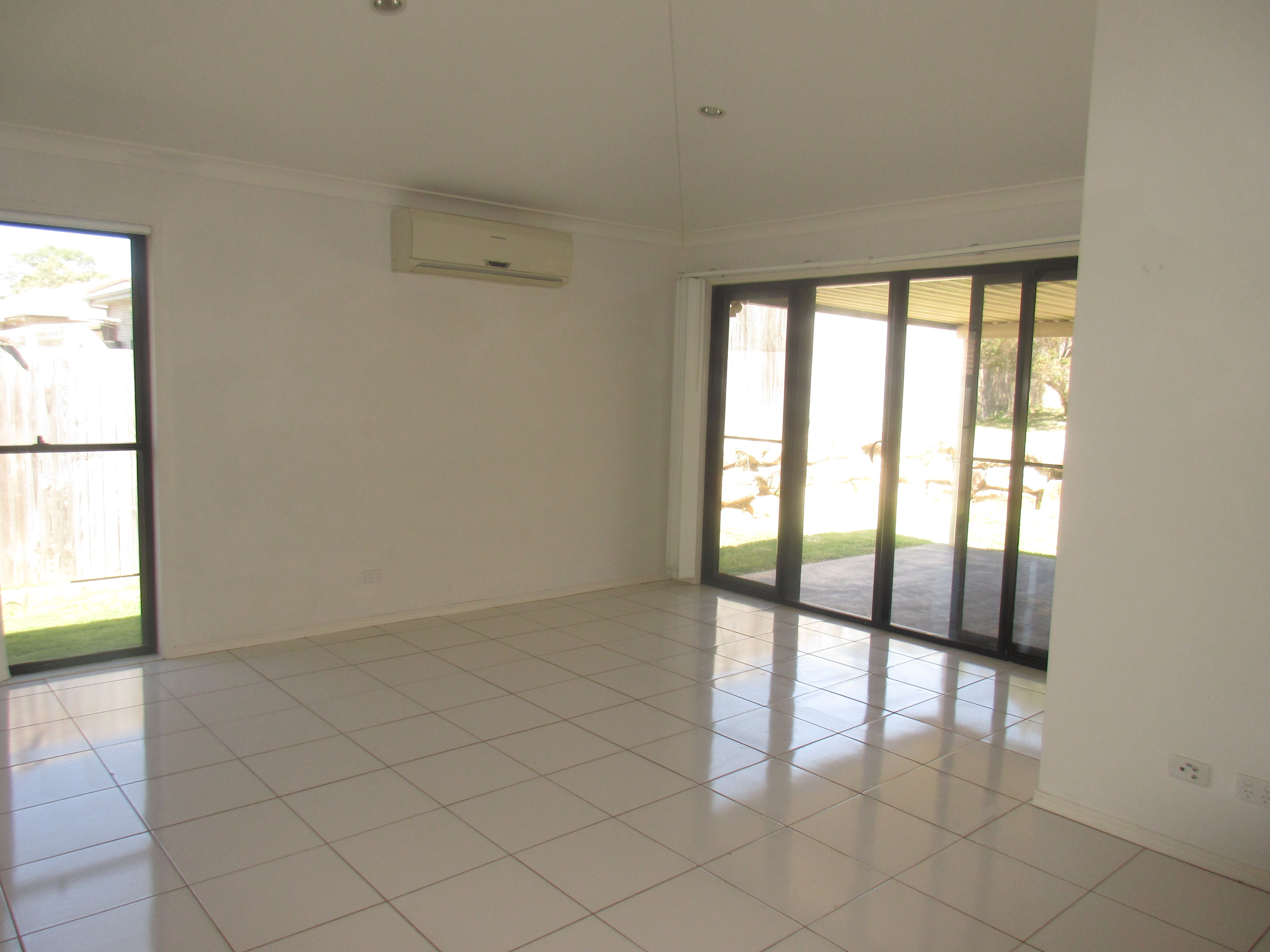 22 Neumann Place, Leichhardt, QLD 4305