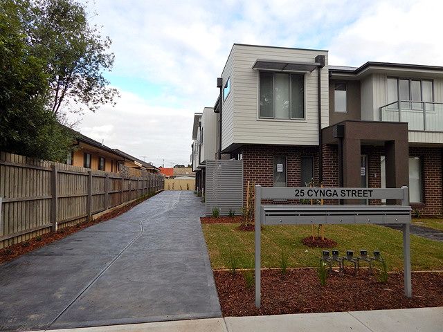 2/25 Cynga Street, Preston, VIC 3072