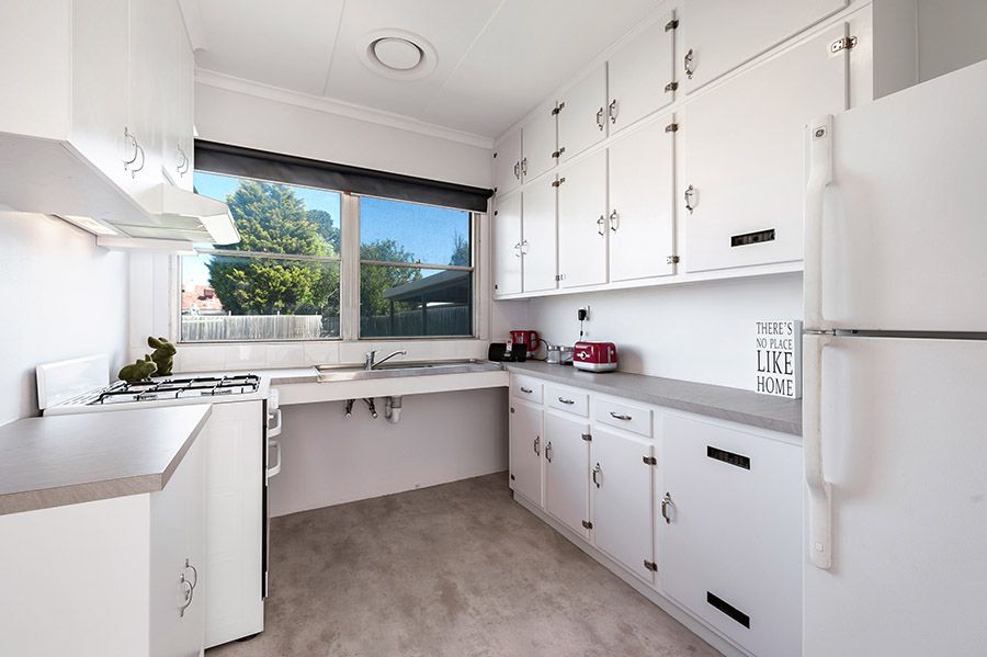 3 Calivil Street, Dallas, VIC 3047