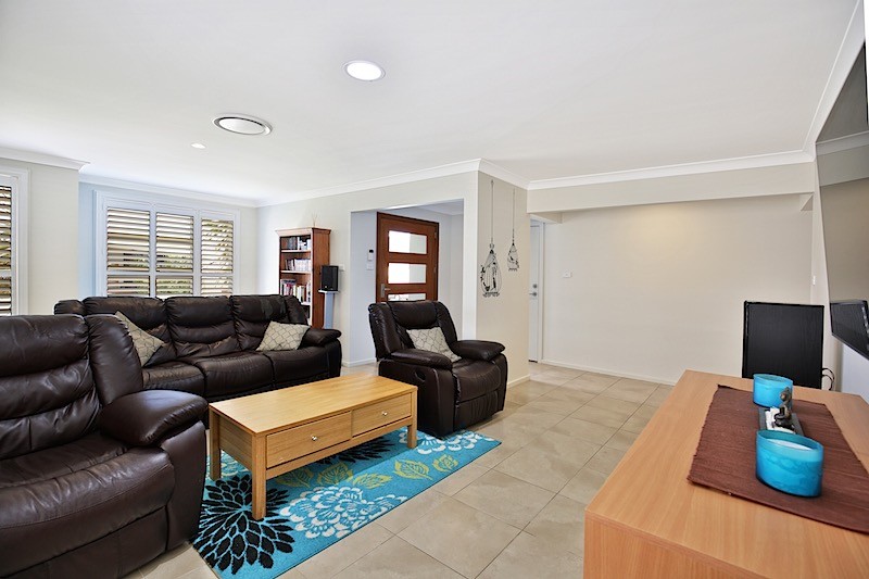 7 Nutans Crest, South Nowra, NSW 2541