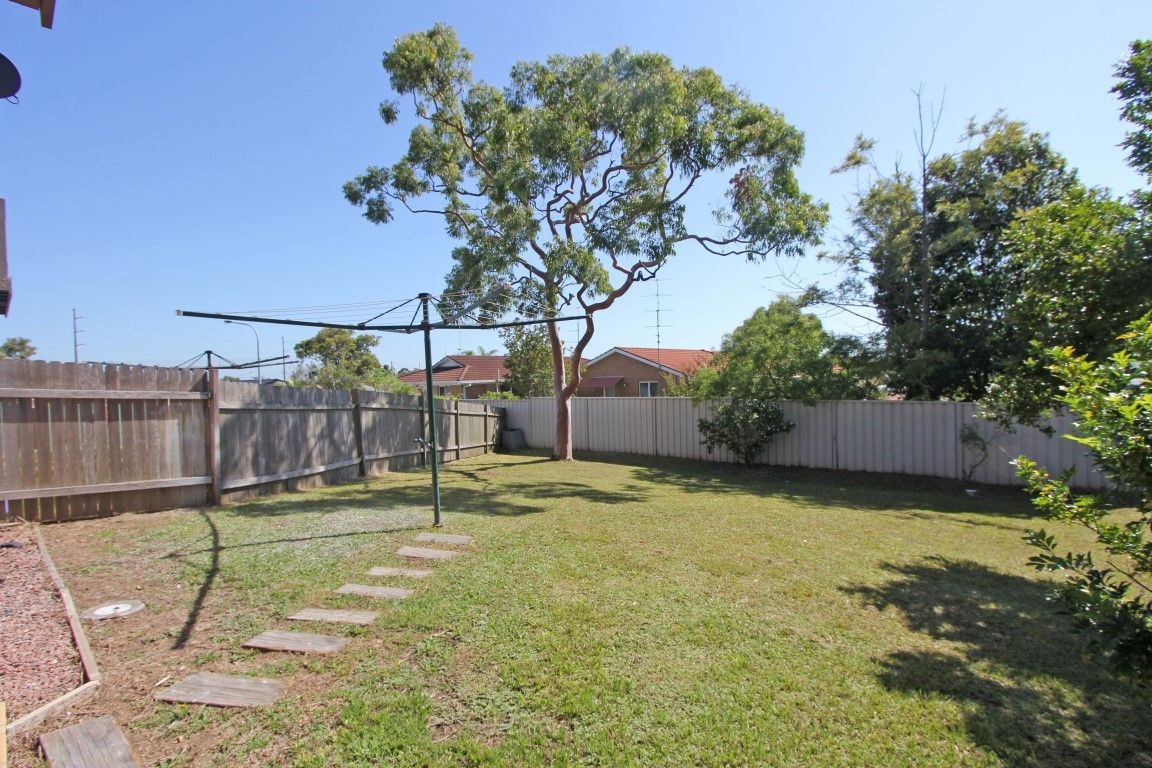 1A Courigal Drive, Lake Haven, NSW 2263