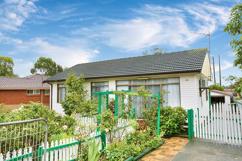 26 Roberts Avenue