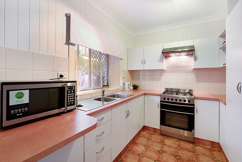 2/119 Golden Four Drive, Bilinga, QLD 4225