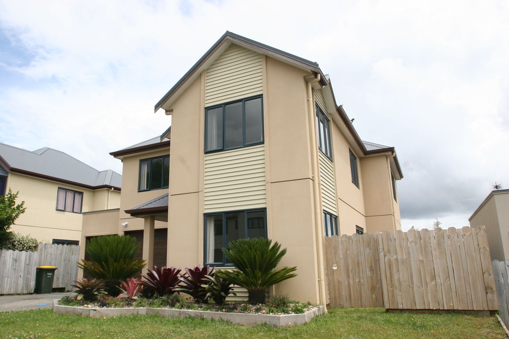 28 Sonoma Crescent, Albany, North Shore City
