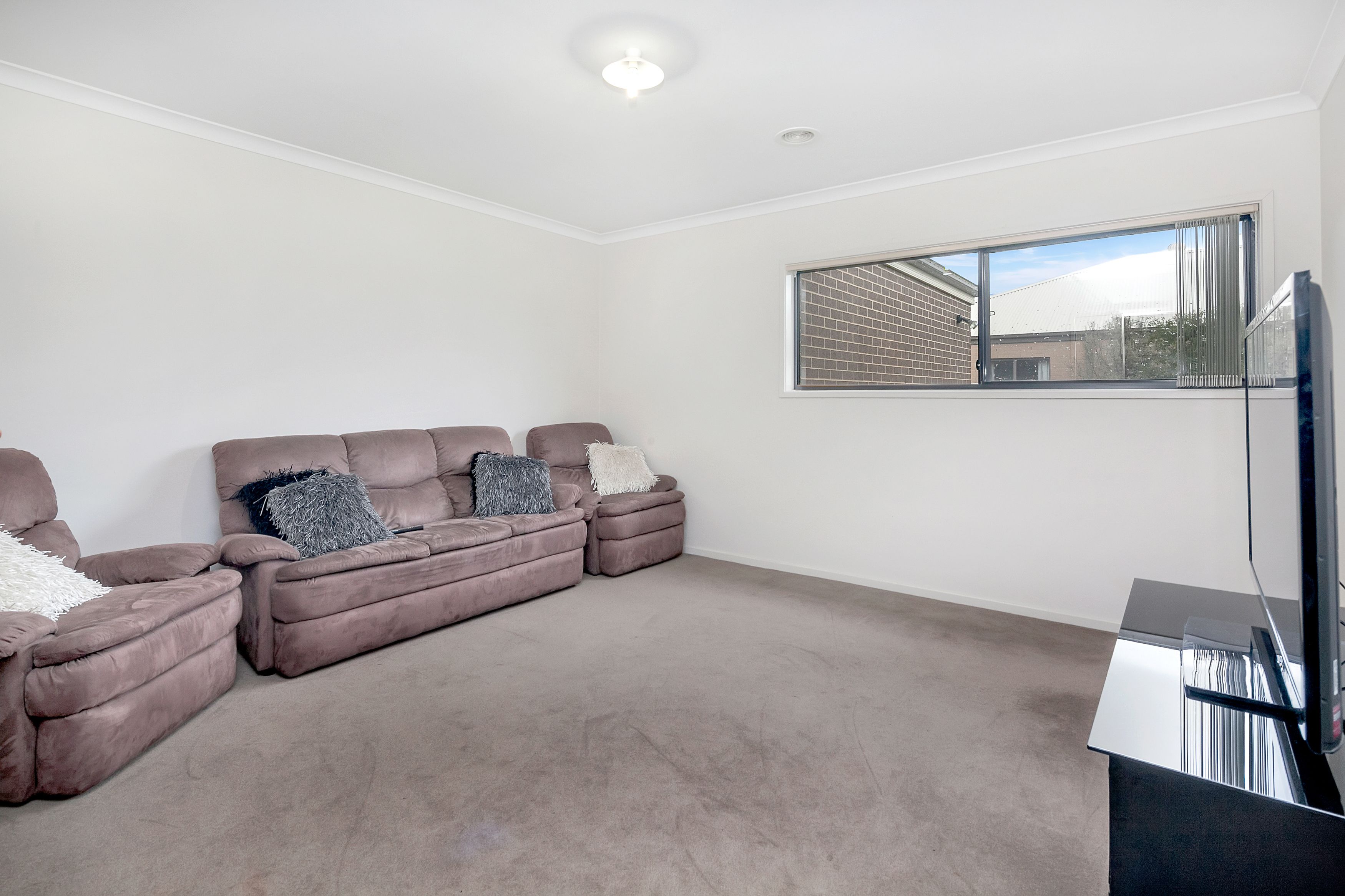 20 Barley Sheaf Drive, Miners Rest, VIC 3352