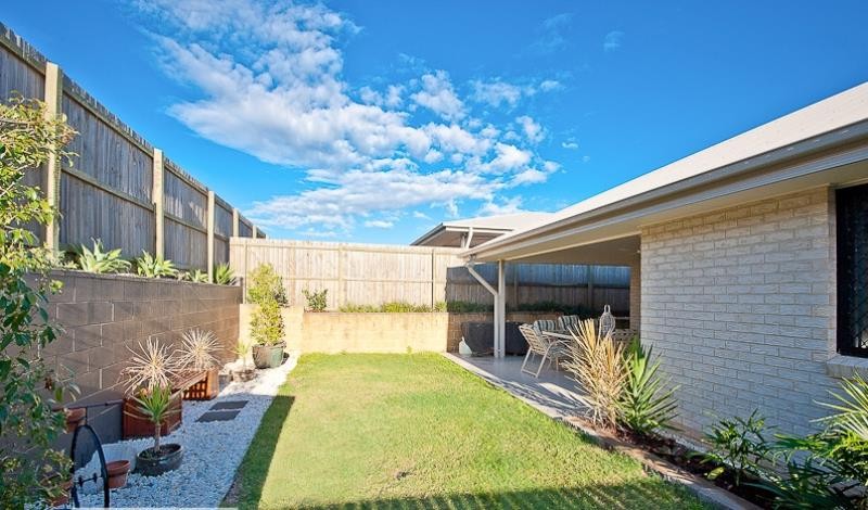 53 Castlewellan Circuit, Warner, QLD 4500