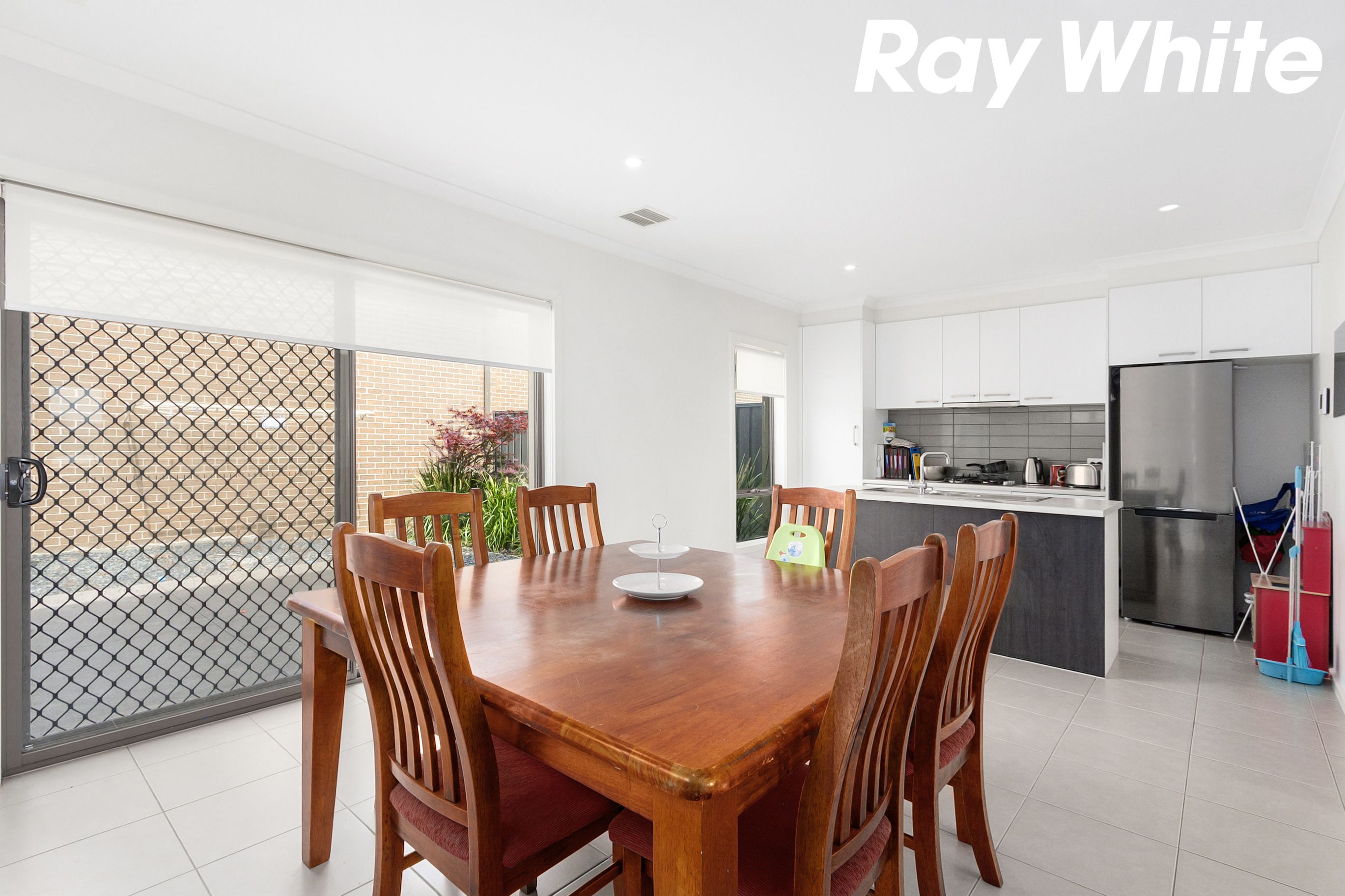 14 Adriatic Way, Pakenham, VIC 3810