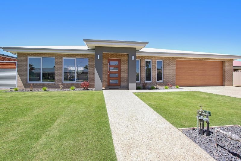 25 Hawkins Drive, Yarrawonga VIC 3730