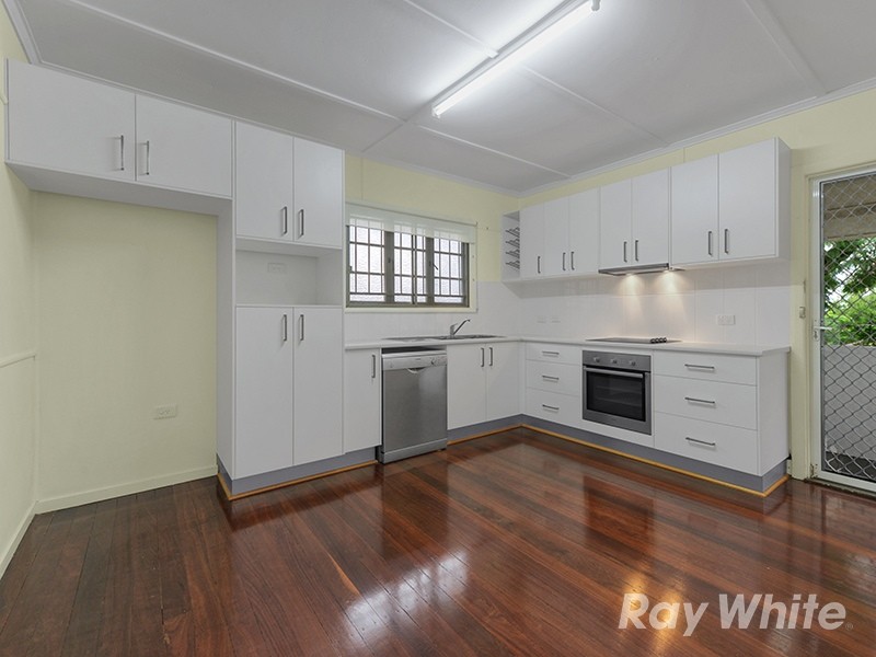 62 Paul Street, Brighton, QLD 4017