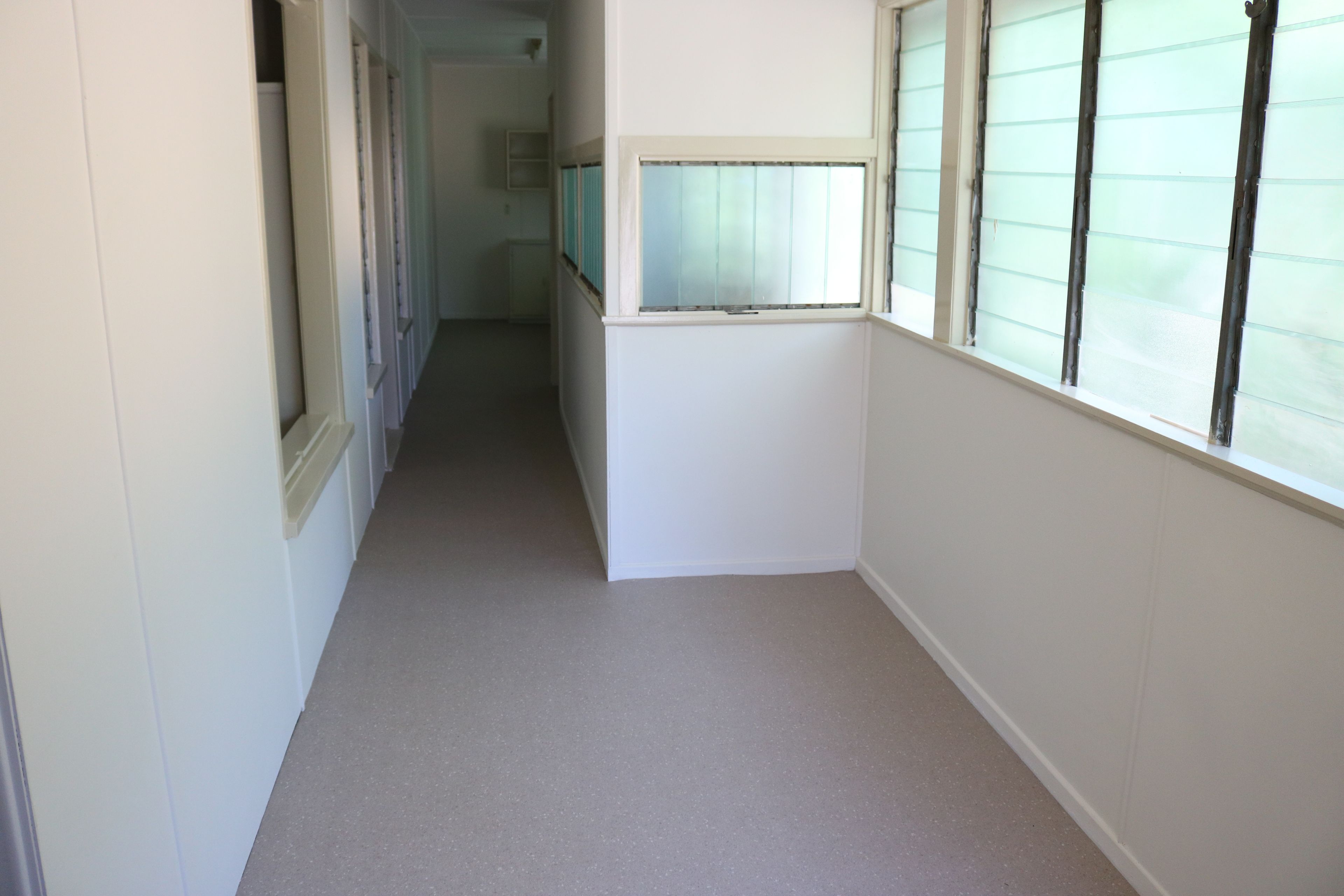 2/10 Glebe Road, Newtown, QLD 4305