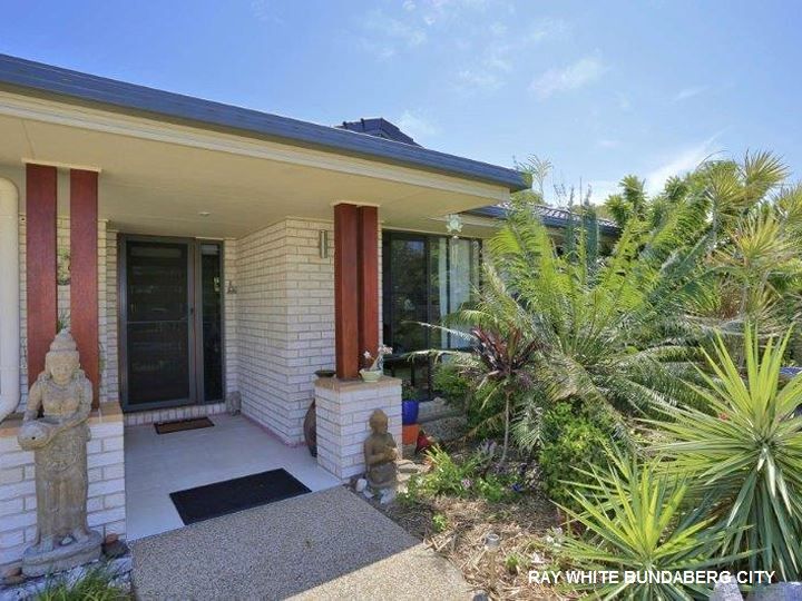 19 Alexander Drive, Moore Park Beach, QLD 4670