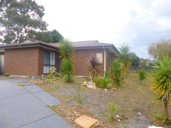 42 Rowellyn Avenue, Carrum Downs, VIC 3201