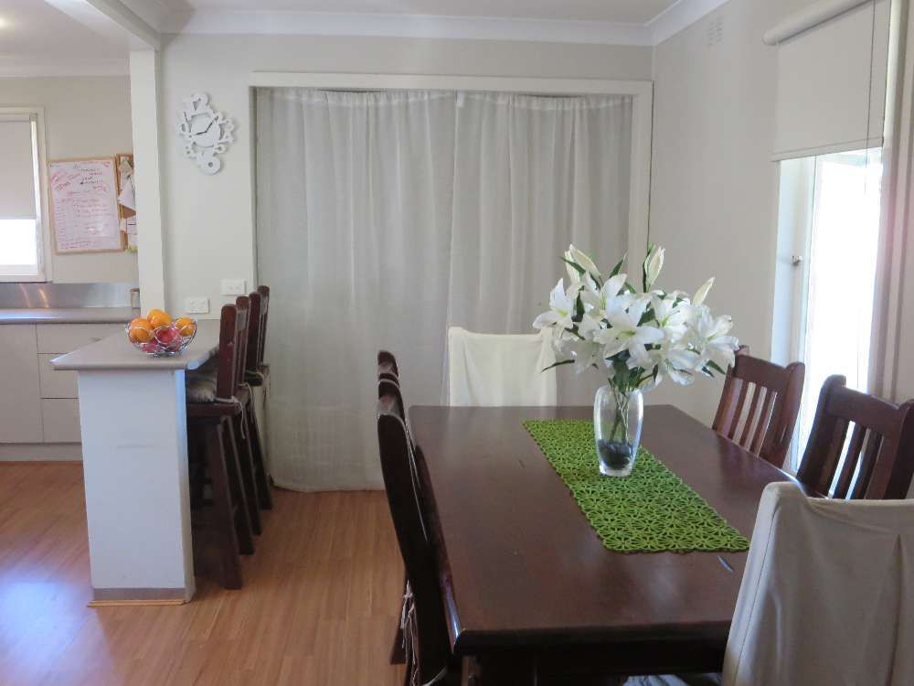 965 Captain Cook Drive, North Albury, NSW 2640