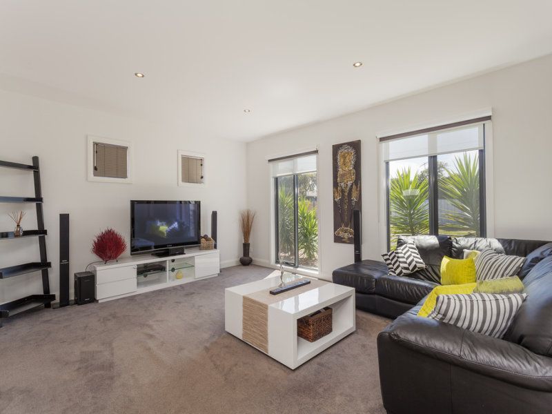 1/1 Sullivan Court, Belmont, VIC 3216