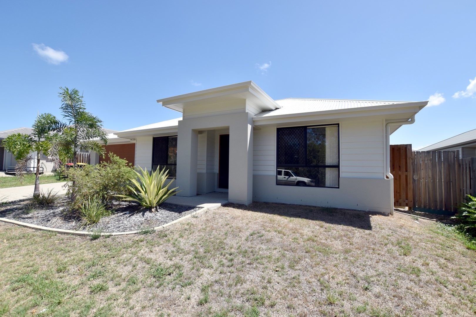 36 Creekview Drive, Kirkwood, QLD 4680