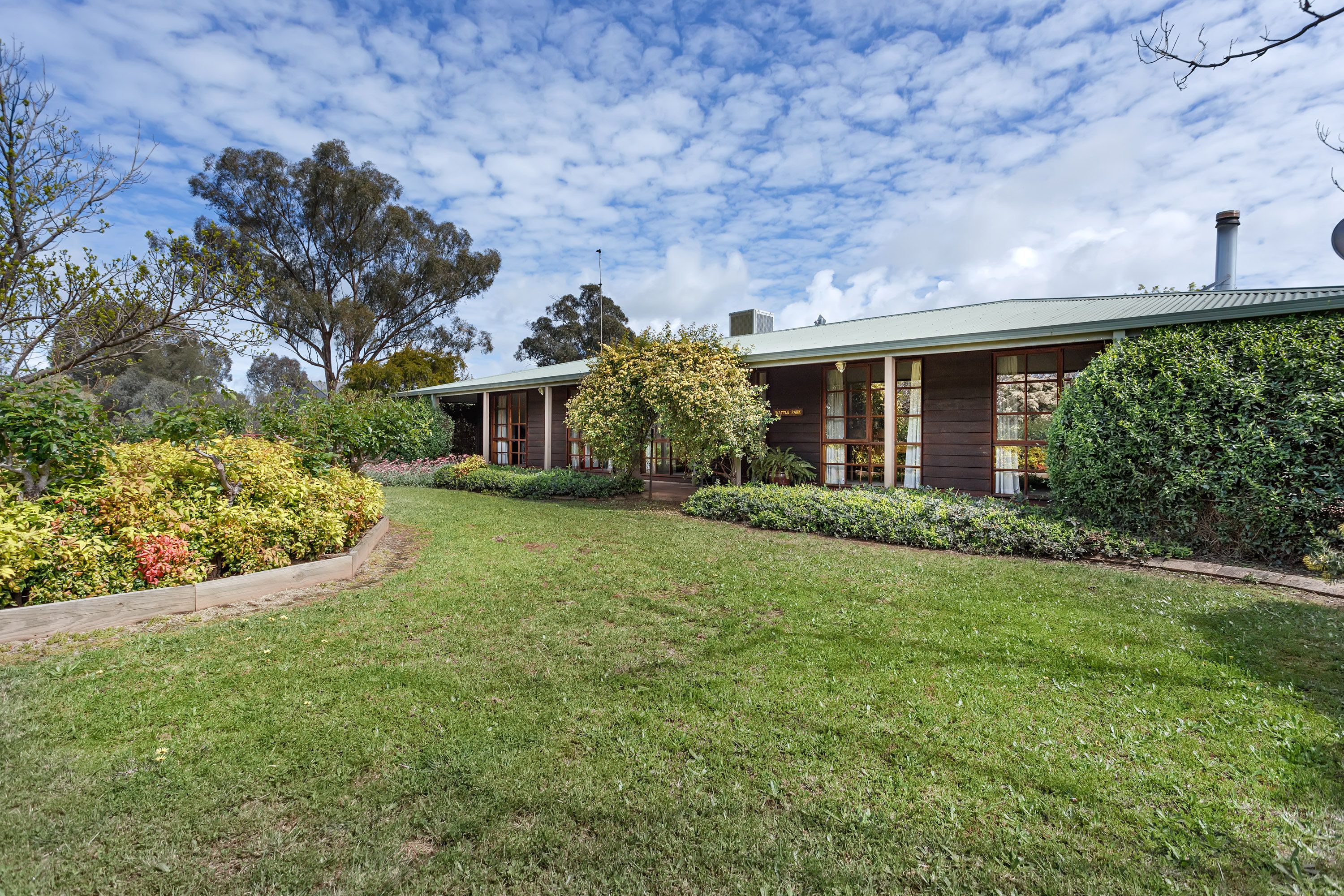 26 Dyces Lane, Coolamon, NSW 2701