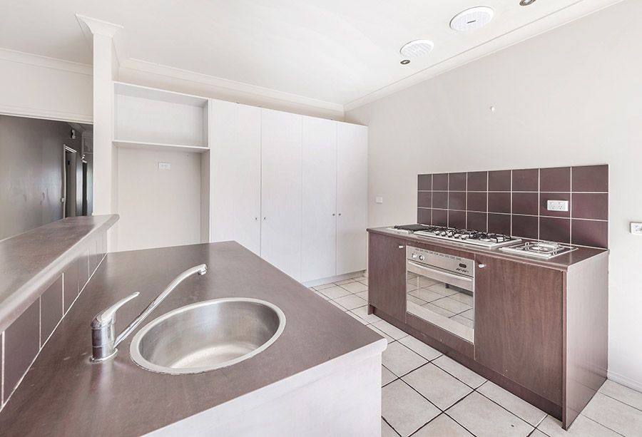 11 Leawood Glade, Craigieburn, VIC 3064