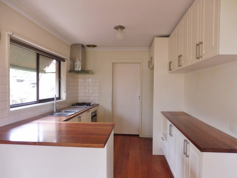 37 Cochrane Street, Cranbourne, VIC 3977