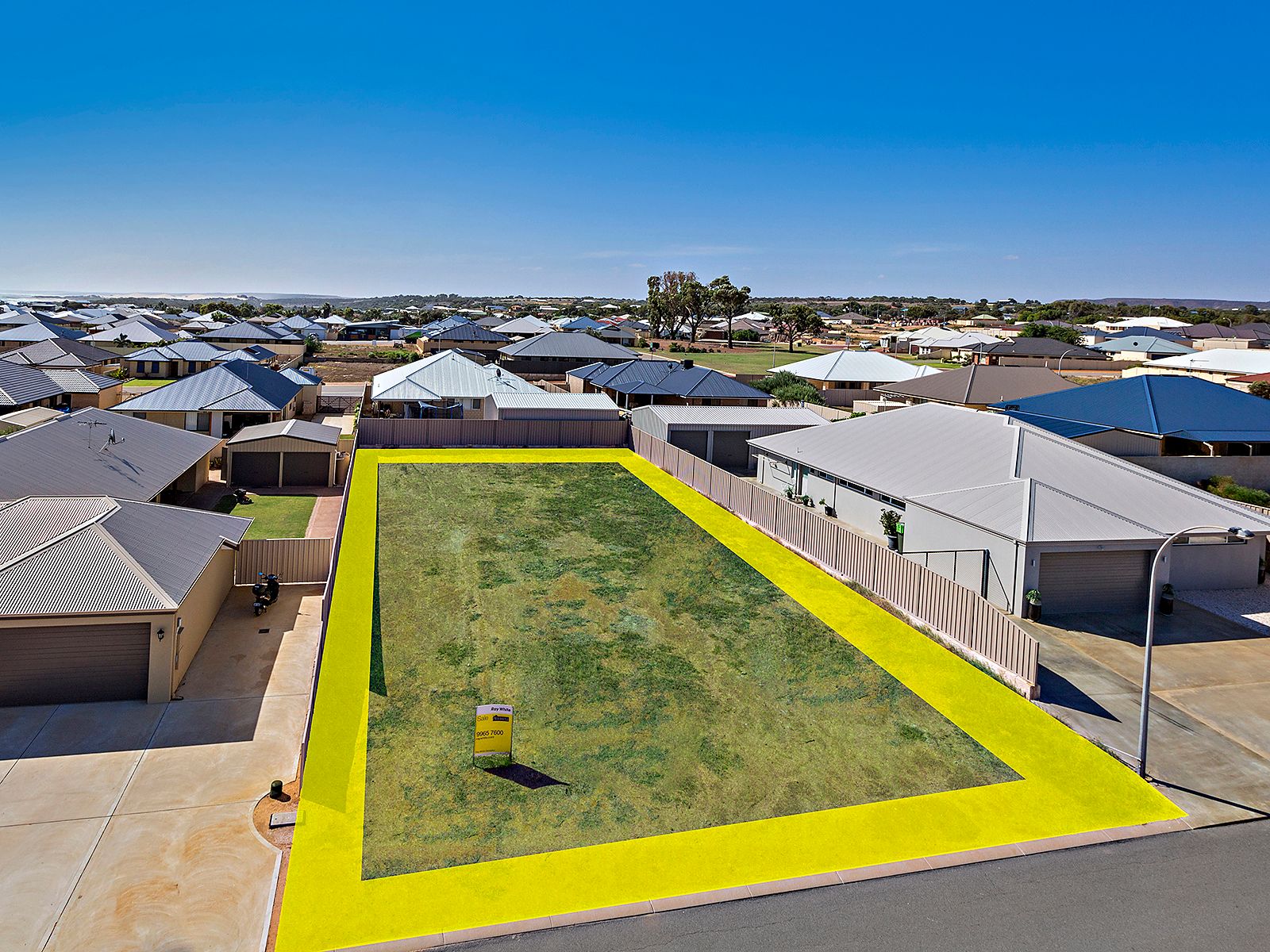 13 Angler Parade, Drummond Cove, WA 6532