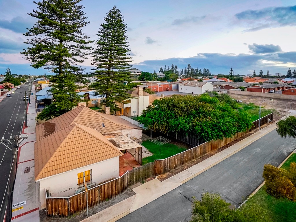 32 Gregory Street, Geraldton, WA 6530