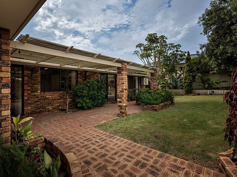 21 Glenview Street, Mount Tarcoola, WA 6530