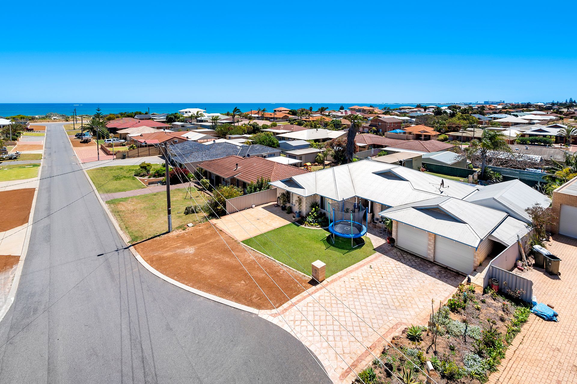 15 Falmouth Close, Tarcoola Beach, WA 6530