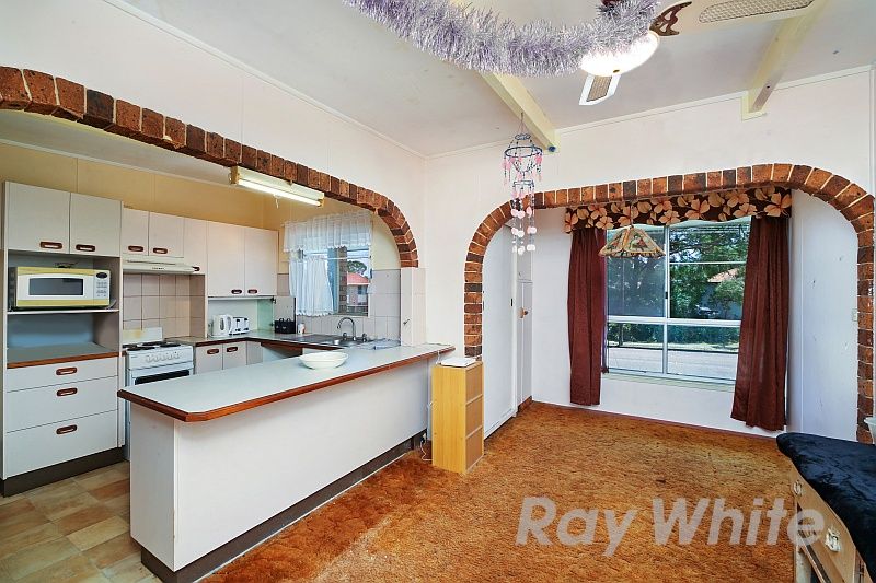 9 Crossingham Street, Canton Beach, NSW 2263
