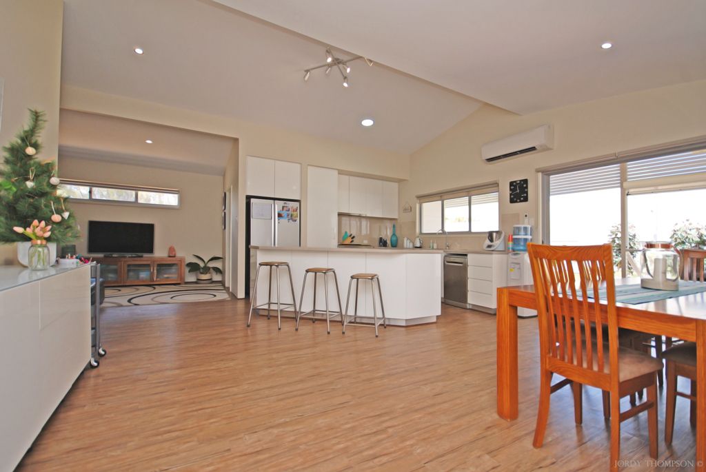 20 Seaward Drive, Jurien Bay, WA 6516