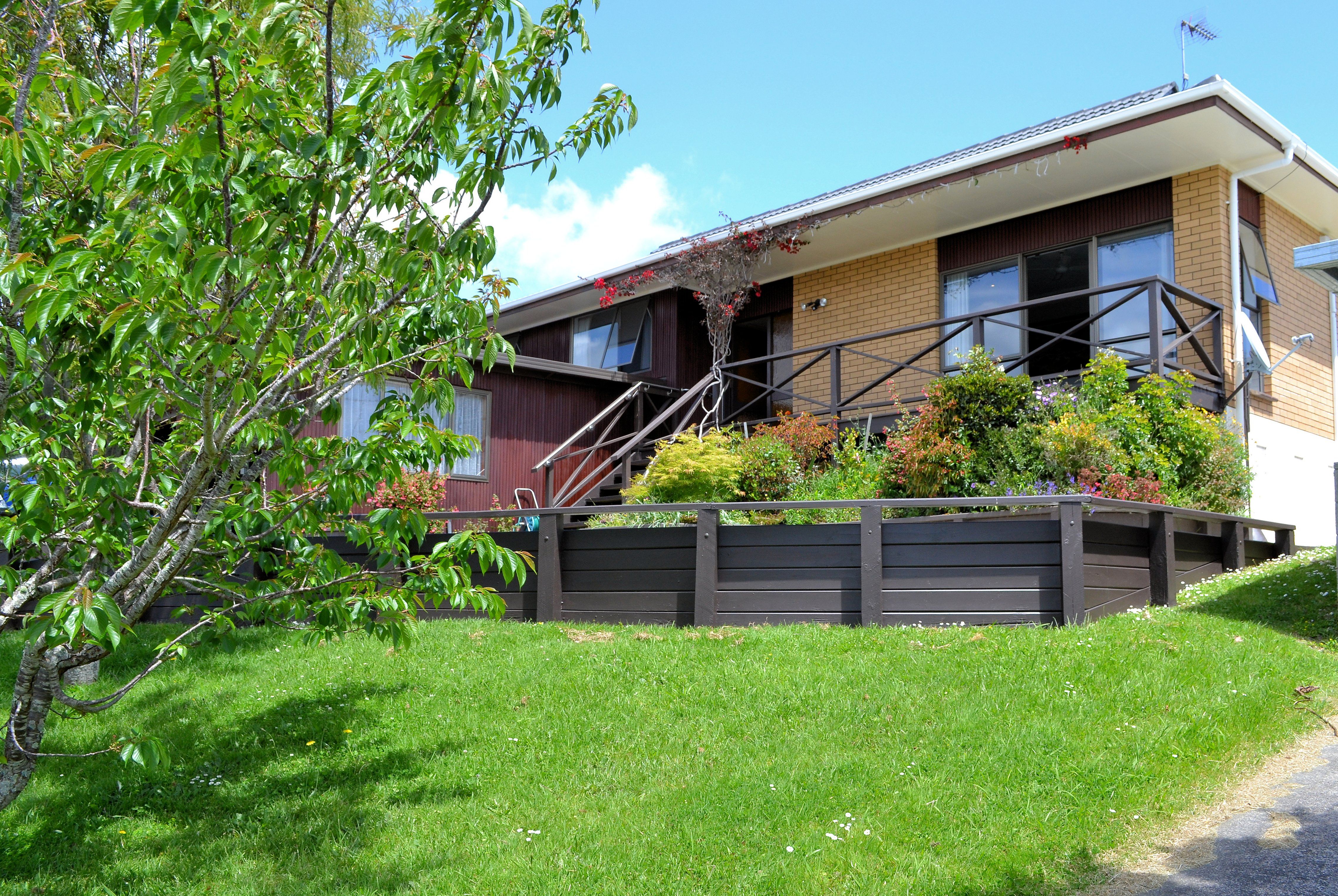 13 Clipper Place, Shelly Park, Manukau City