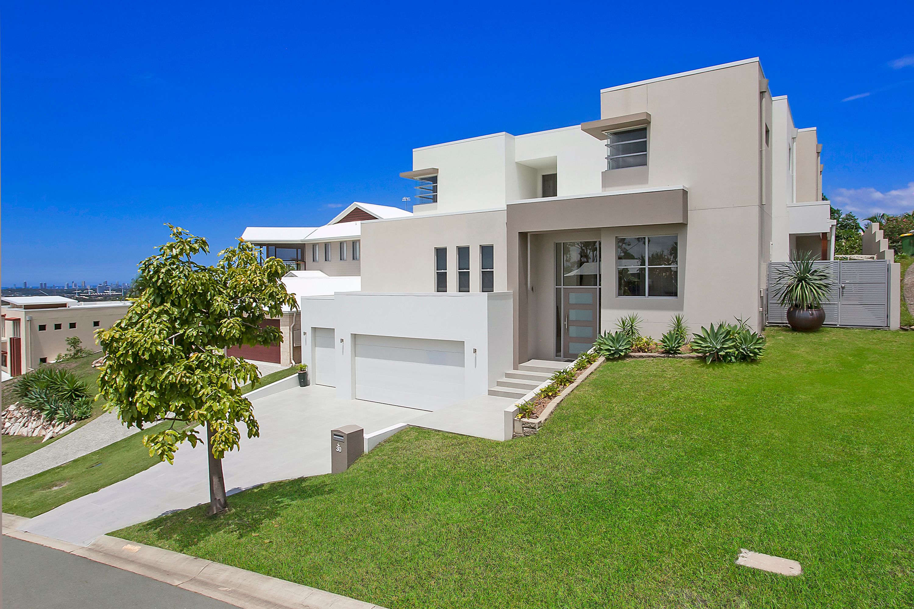 30 Tara Vista Boulevard, Highland Park, QLD 4211