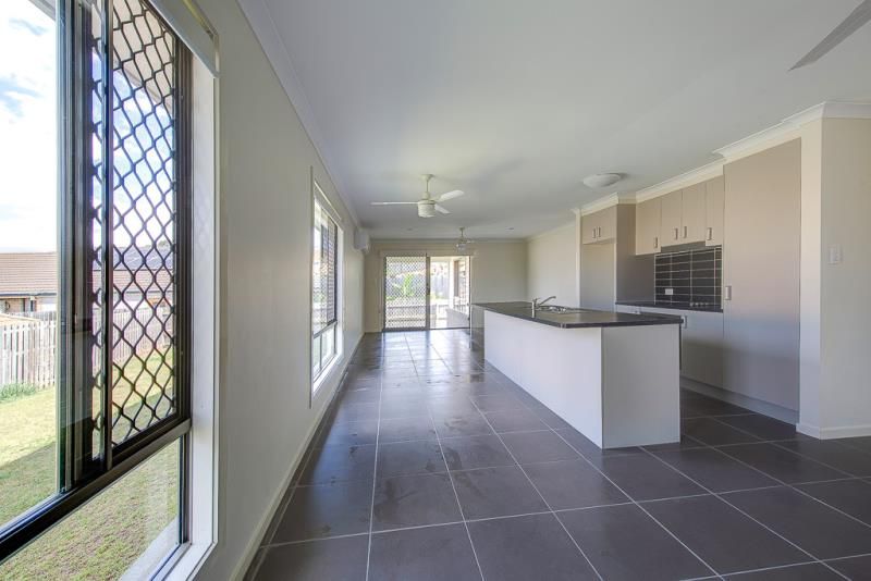 4 Stanbury Drive, Goodna, QLD 4300